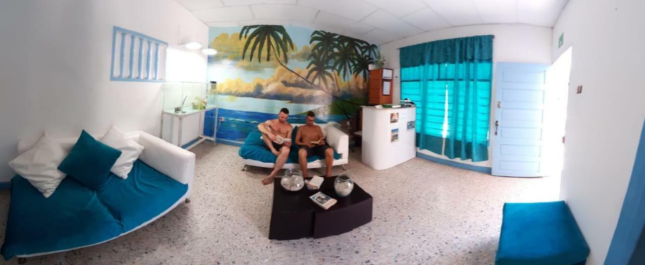 Hostal Aquarium Cartagena エクステリア 写真